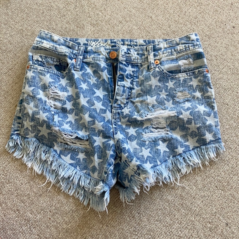 Women’s jean shorts